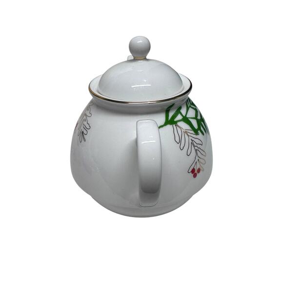 Lenox Merry and Bright Pine and Berry Teapot 24K Gold and Platinum Accents Rare! - Picture 8 of 12